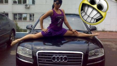 Mașinile steliștilor "călărite" de fanele înfocate!