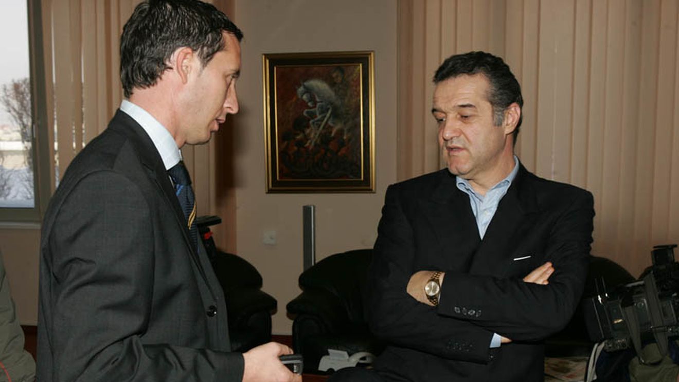 "La declarații, Steaua ia titlul! Jocul lor, însă, e lamentabil!"