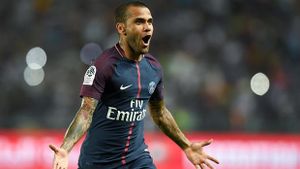 Dani Alves a confirmat plecarea de la PSG: "Îmi cer scuze dacă nu am fost la înălțime" | FOTO 