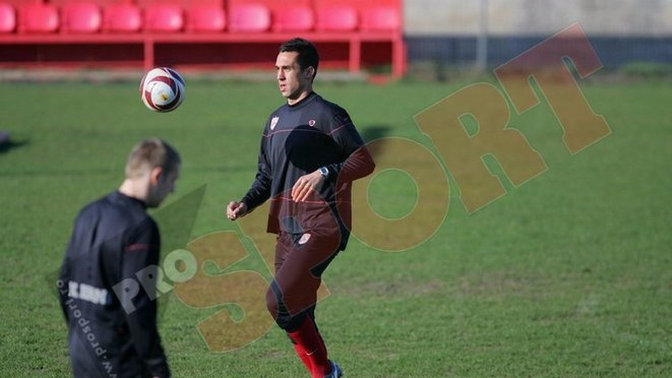 "Zivny e puternic și joacă bine cu ambele picioare!** Țălnar se poate baza pe el!"