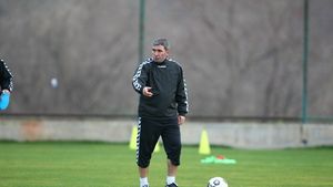 "Dacă va lua Cupa, Oli rămâne! Dacă nu, trebuie adus Hagi"** Cu cine va construi Becali noua Steaua?