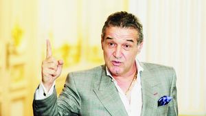 Becali spune că mai vine un jucător care** "în România, vrea să joace doar la Steaua"