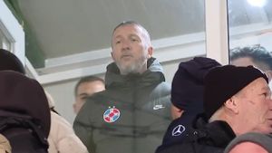 Primarul Piteștiului a văzut ce a pățit Meme Stoica în tribune la FC Argeș - FCSB 1-0 și are un mare regret: „Îmi pare rău că n-am făcut asta”