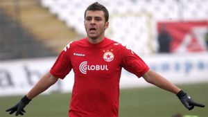 Junior Moraes pregătește o revenire la ȚSKA, dar este descurajat de șefii lui Metalurg: "Fără 10 milioane de euro nu pleacă". Atacantul este dorit și în naționala Braziliei