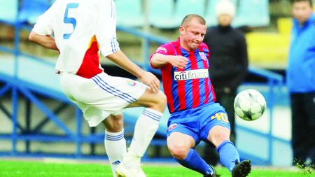 Pițurcă: "Dorinel e bun doar de Steaua II!"