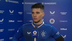 Ianis Hagi, discurs triumfător după golul superb marcat în Rangers - St. Johnstone: „Cred în șuturile mele! E una dintre calitățile pe care le am” | VIDEO