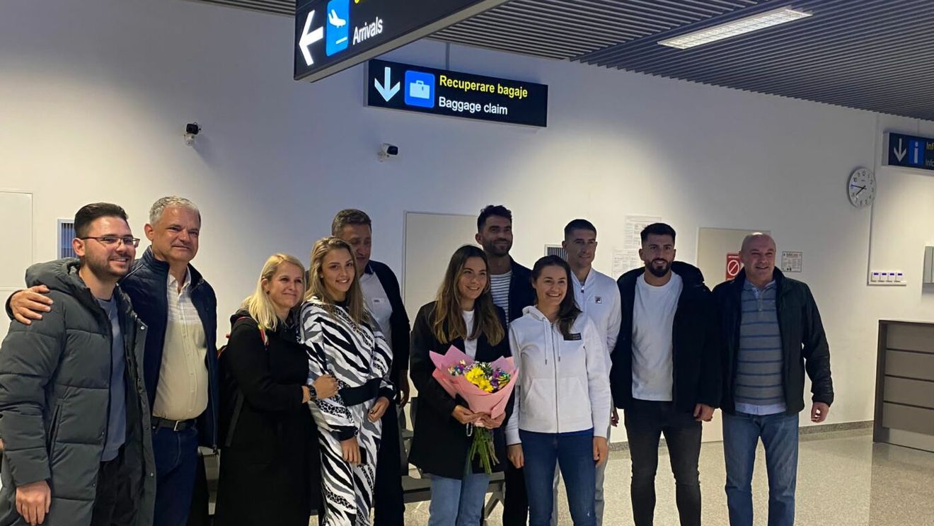 Tricolorele care ne reprezintă în Billie Jean King, contra Ungariei, au fost primite la Oradea ca niște regine! De ce nu au hainele de gală la ele | SPECIAL