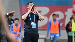 Mirel Rădoi speră să obţină primul succes contra lui Dan Petrescu: „Acela e punctul lor forte”. Mesajul pentru fanii olteni