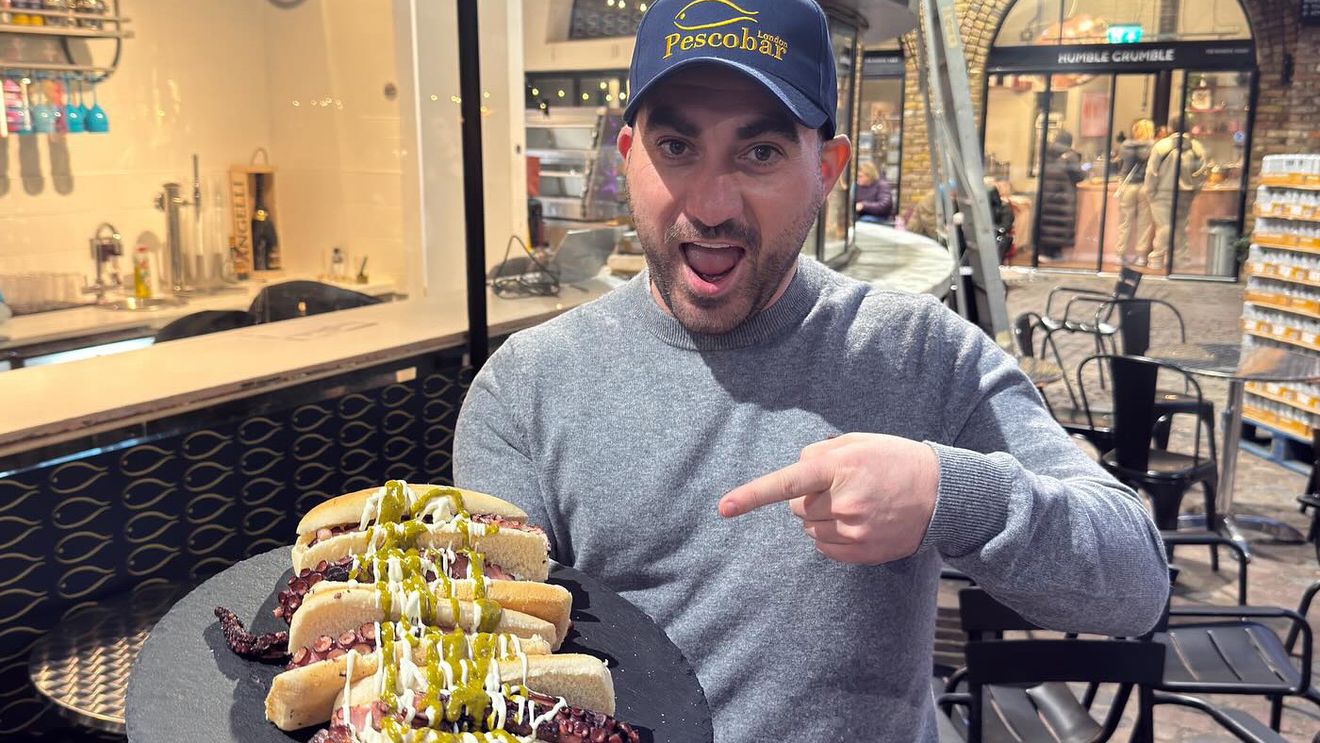 Pescobar a făcut peste 1.000.000 de lire sterline într-o zi, la Londra, şi vrea să-şi ia Rolls-Royce ultimul răcnet! Mitică Dragomir l-a dat de gol şi l-a comparat cu Gigi Becali: cât dă nevoiaşilor care îi cer ajutorul