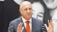 Șucu l-a dat afară pe Keita, fotbalistul anchetat pentru ucidere din culpă: „Acord pentru încetarea contractului”