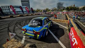 Spectacol al cailor putere la malul mării în weekend. Experiență gratuită de drift pentru fani