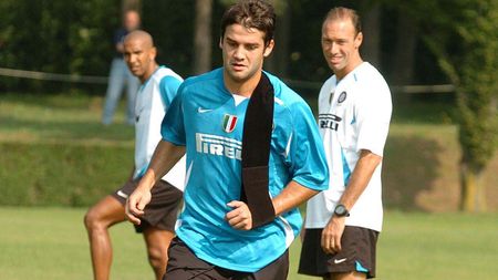 Pițurcă: "Chivu nu este accidentat grav"