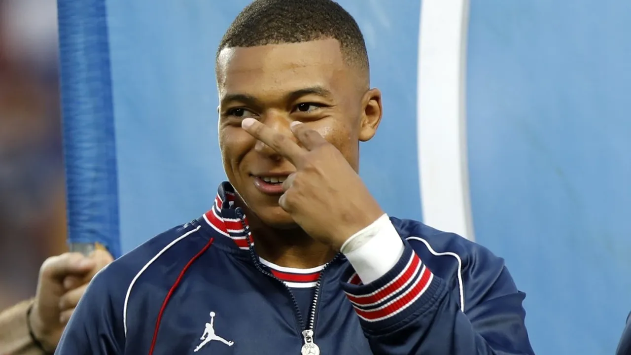 Cum l-a ademenit Real Madrid pe Kylian Mbappe! Florentino Perez a făcut lobby pe lângă familia starului, pe lângă promisiunea unor zeci de milioane de euro din salariu și alte venituri