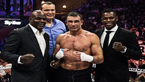 Legendarul Tăietor de Lemne din K-1 vine la București! Ce program are Peter Aerts | VIDEO