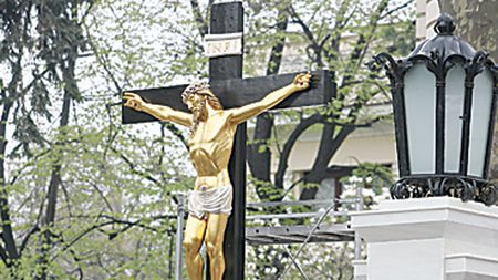 „Asta-i crucea lui Gigi Becali!"