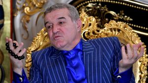 Marea trădare pe axa FCSB - CSA Steaua! Gigi Becali, răspuns devastator pentru un fost jucător: „Vorbești de mine ca să dai bine la suporterii de la Sud!”. Nu l-a susținut pe patron | EXCLUSIV