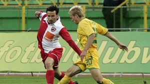 Porumboiu "latră", câinii "mușcă"!