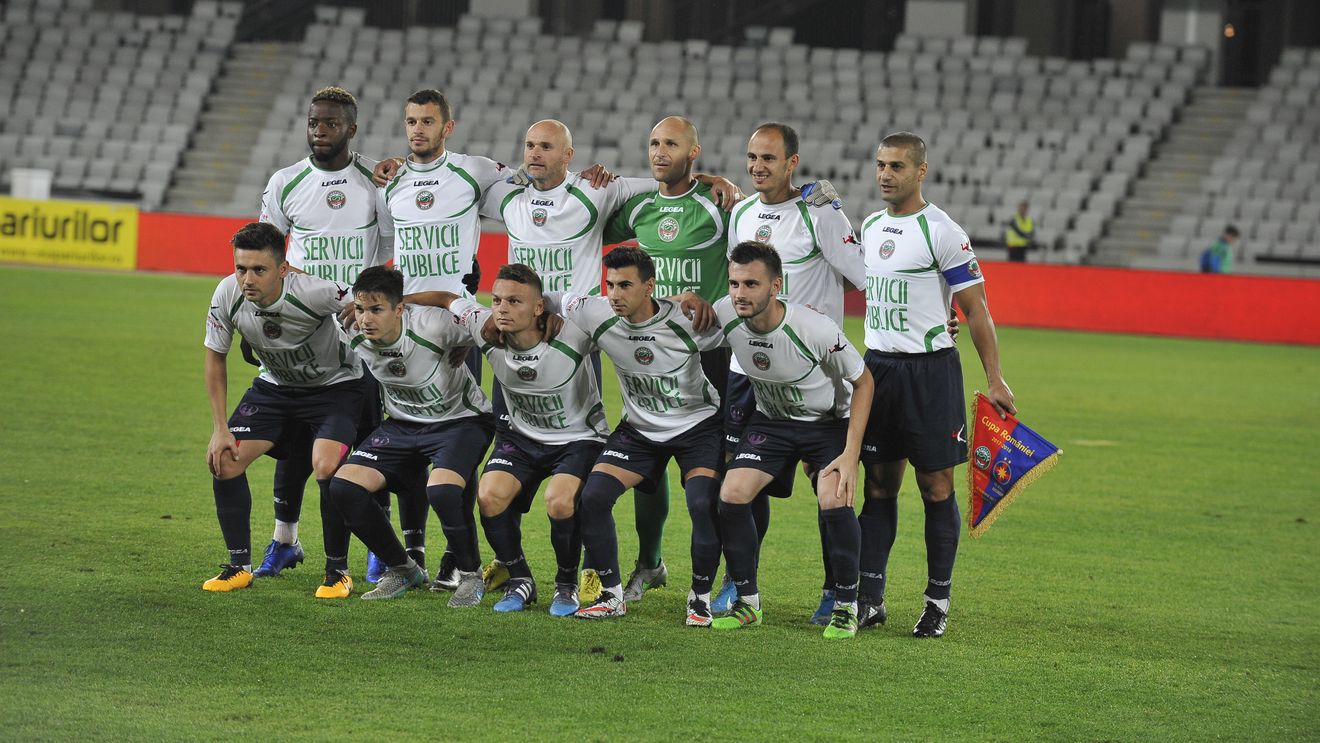 "Virușii" se îndreaptă spre arbitru: "A influențat jocul la acel penalty". Regretul? "Ne pare rău că n-am ajuns în prelungiri, ca să joace și patronul" 