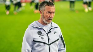 Marea surpriză e favoritul lui Mihai Stoica. Semnează pe 4 ani cu FCSB: „Așa am înțeles”