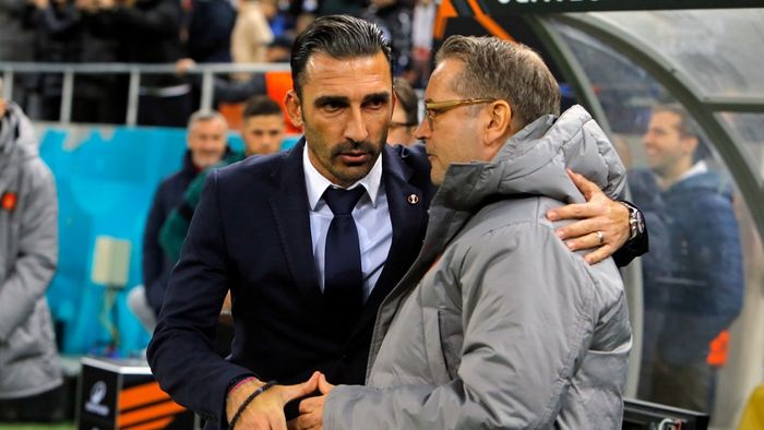 Adversara FCSB a luat decizia radicală! Antrenorul a fost dat afară