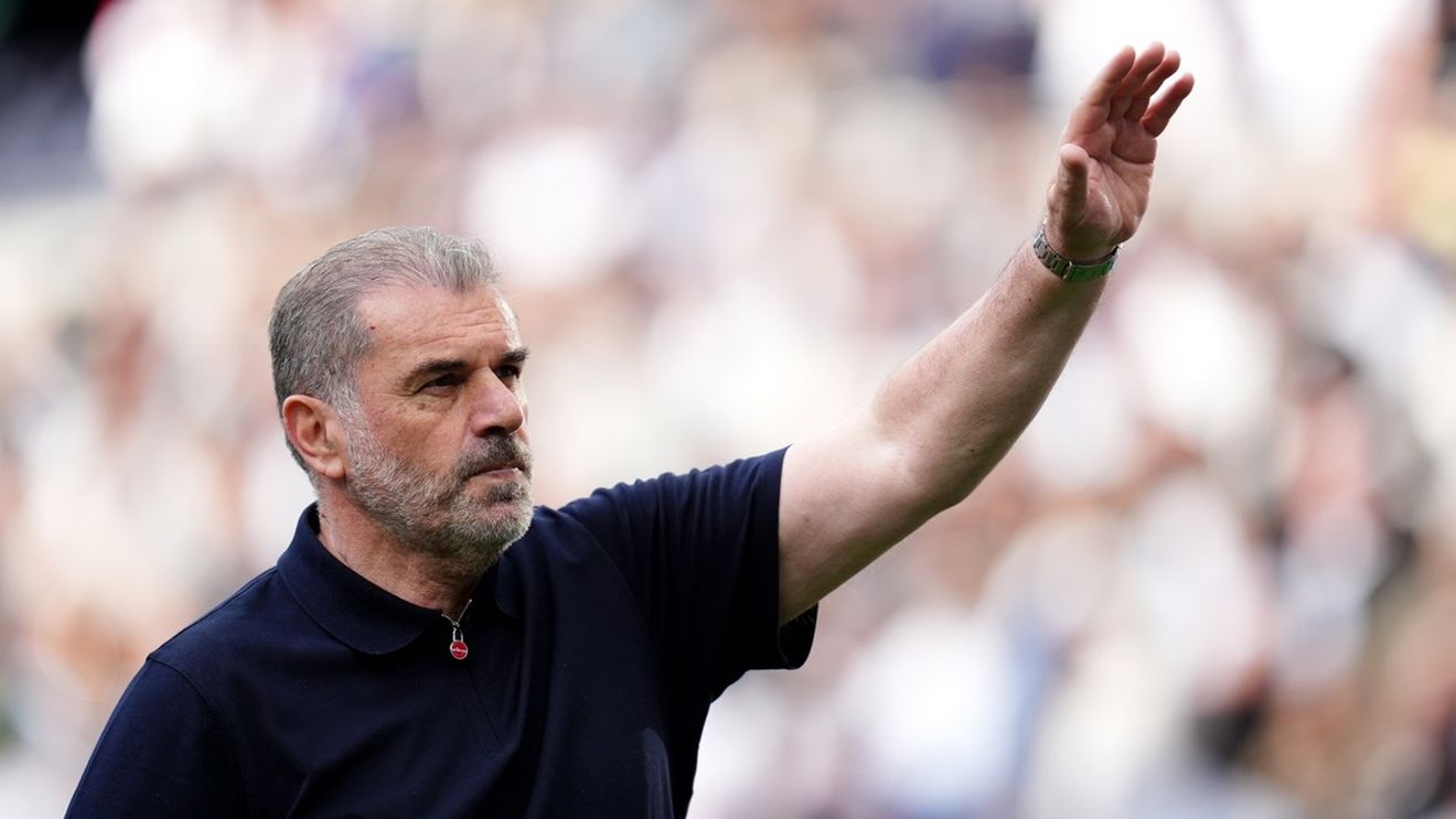 Ce viață duce Ange Postecoglou, fostul manager al lui Drăguşin la Tottenham, după ce a primit peste 10 milioane de euro la despărțirea de englezi