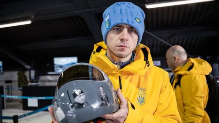 Ucraina a luat foc după decizia excluderii sportivului care purta chipurile conaționalilor ucişi în războiul cu Rusia: „Ruşine!”