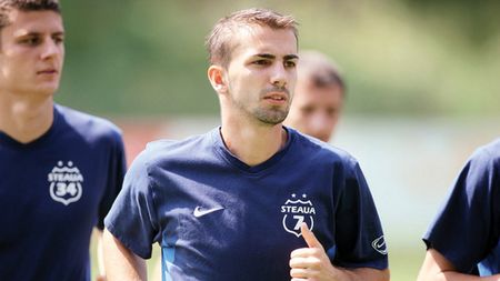 Szekely poate arunca vestiarul în aer!** "Jucătorii s-ar supăra dacă ar fi titular! Nu poate câștiga mai mult decât echipa"