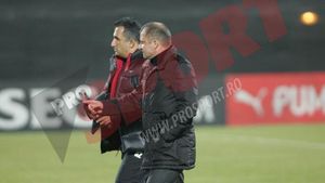 Dinamo ratează primul obiectiv, Dorinel se gândește la Europa:** "Arbitrul a văzut o singură culoare! Sunt dezamăgit" Ce acuză Munti după eliminare