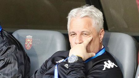 „FCSB mi-a lăsat un gust amar. Crețu e prizonier!”. Marius Șumudică, reacție controversată despre situația internaționalului român