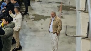 Ce nu s-a văzut la TV. Cum a trăit Mihai Rotaru meciul FCSB - Craiova: când a plecat din cauza tensiunii!