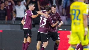 Torino, ofertă de transfer pentru fundașul român