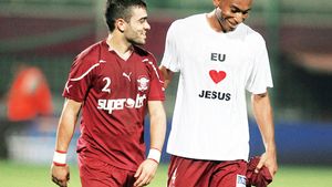 Iar a dispărut Rui Duarte!** Fundașul e în Portugalia și nu s-a prezentat la antrenamente!