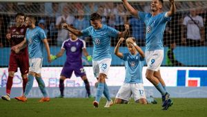 Eliminarea nu e singurul motiv de supărare pentru CFR! Meciul cu Malmo lasă urme adânci: doi fotbaliști ai campioanei sunt OUT și nu se știe cât vor lipsi: "N-am văzut o gleznă mai umflată de atât!"