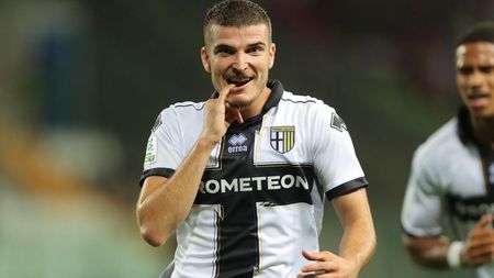 Valentin Mihăilă, modest după ce a reușit un gol și o pasă de gol în Genoa - Parma: „Mai avem de muncit, mai este un drum lung de parcurs!”