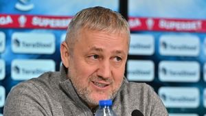 A trăit drama vieții la Universitatea Craiova: „Mihai Rotaru m-a dat afară în ultima zi de mercato! Soția a început să plângă”