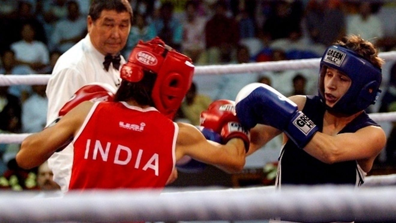 Steluța Duță, în finala Campionatului Mondial de Box din Barbados
