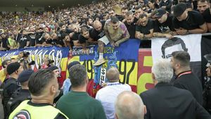 FRF condamnă comportamentul ultrașilor la meciul România - Kosovo! Reacție oficială: „Actele de huliganism au fost dezavuate de restul spectatorilor”
