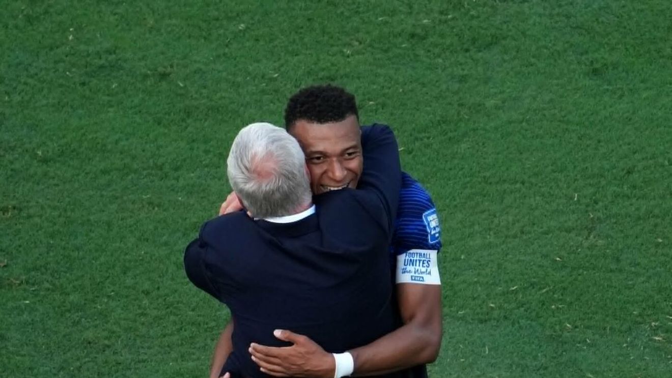 Kylian Mbappe, reacție de mare caracter! A arătat că e om mai presus de orice: mesajul pentru Deschamps, care și-a pierdut mama!
