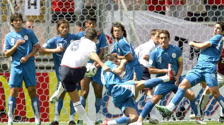 VIDEO "Tunarii" de la Mondiale! Cei 11 care pot 'îmblânzi' Jabulani