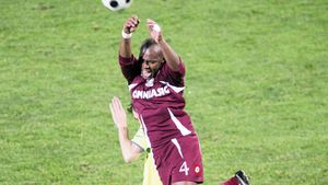 J.P., de la Jucător Profesionist