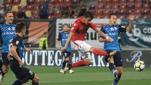 FC Botoșani - Dinamo 0-0. Trupa lui Miriuță revine pe loc de playout! Mușat și Katsikas au fost eliminați, Nemec a ratat ocazii imense