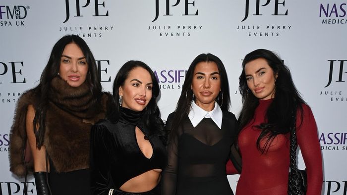 Nevasta milionarului negociază cu o televiziune un contract uriaş pentru un reality show