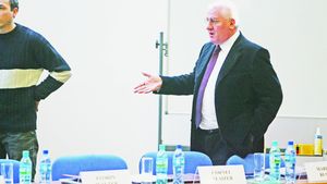 Mitică și-a găsit Nașul!** CULISELE scandalului "Șpagă pentru Titlu"