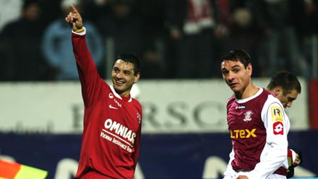 "Nu mă pot decide, o să țin cu ambele! În prima repriză cu Dinamo, a doua cu Rapid!"