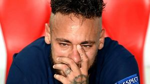 Clipe terifiante pentru Neymar Junior: aeronava privată în care se afla a fost nevoită să aterizeze de urgență!