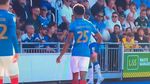 Scene şocante în Anglia! Fotbalistul l-a strâns de gât pe un fan adolescent, dar arbitrul nu i-a făcut nimic!