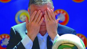 Mircea Sandu, scos din sărite de evoluția tricolorilor din Slovenia!** Reacția nervoasă pe care a avut-o șeful FRF la revenirea în țară