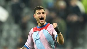 Transferul cu care Florentino Perez vrea să dea lovitura! Vedeta lui Newcastle United, Bruno Guimaraes, ar putea fi urmașul compatriotului său Casemiro la Real Madrid!
