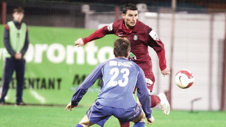 "Trică, în locul lui Mutu!"