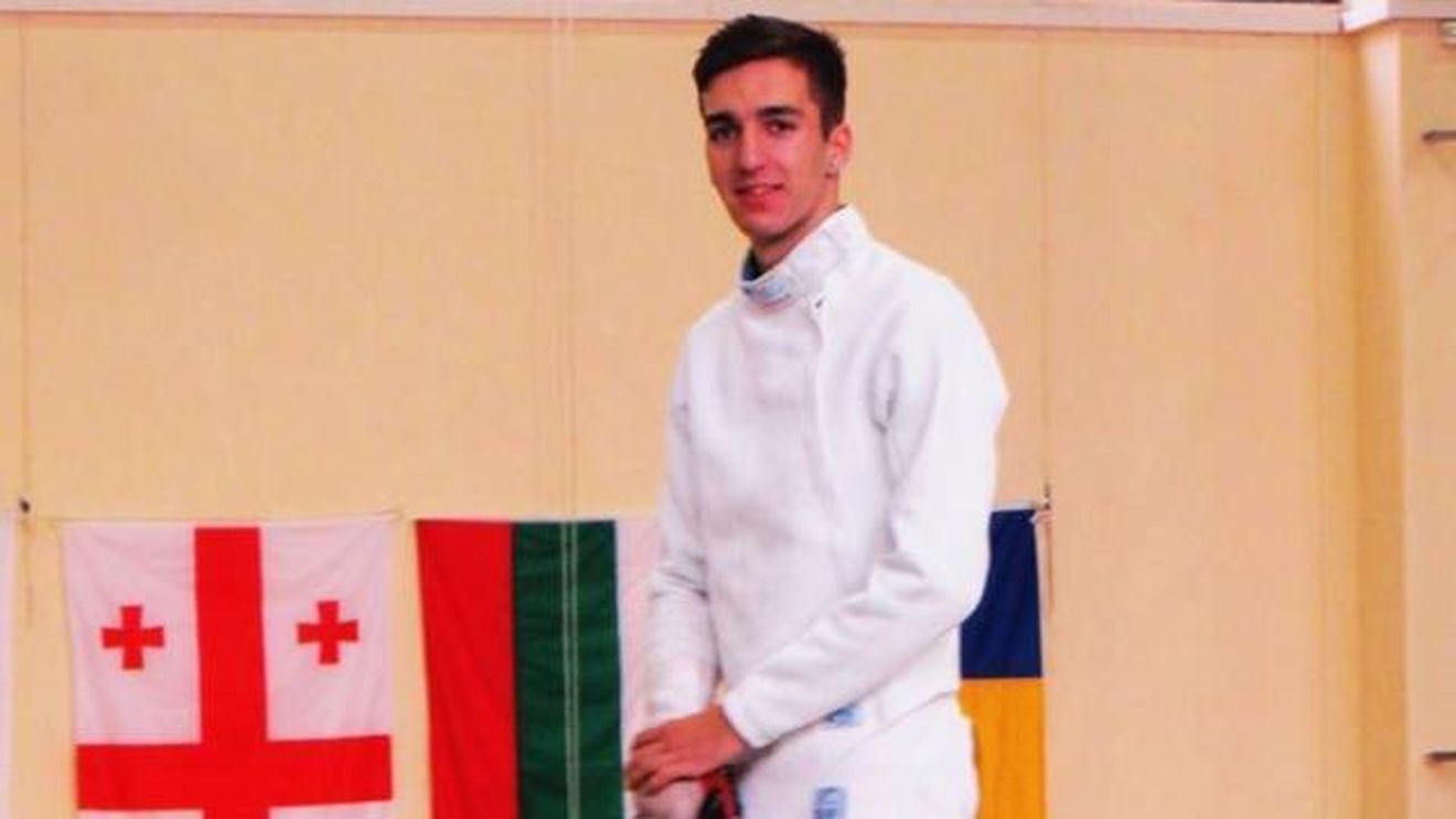 Adrian Dabija, locul doi în proba de spadă a Circuitului European pentru cadeți de la Bratislava